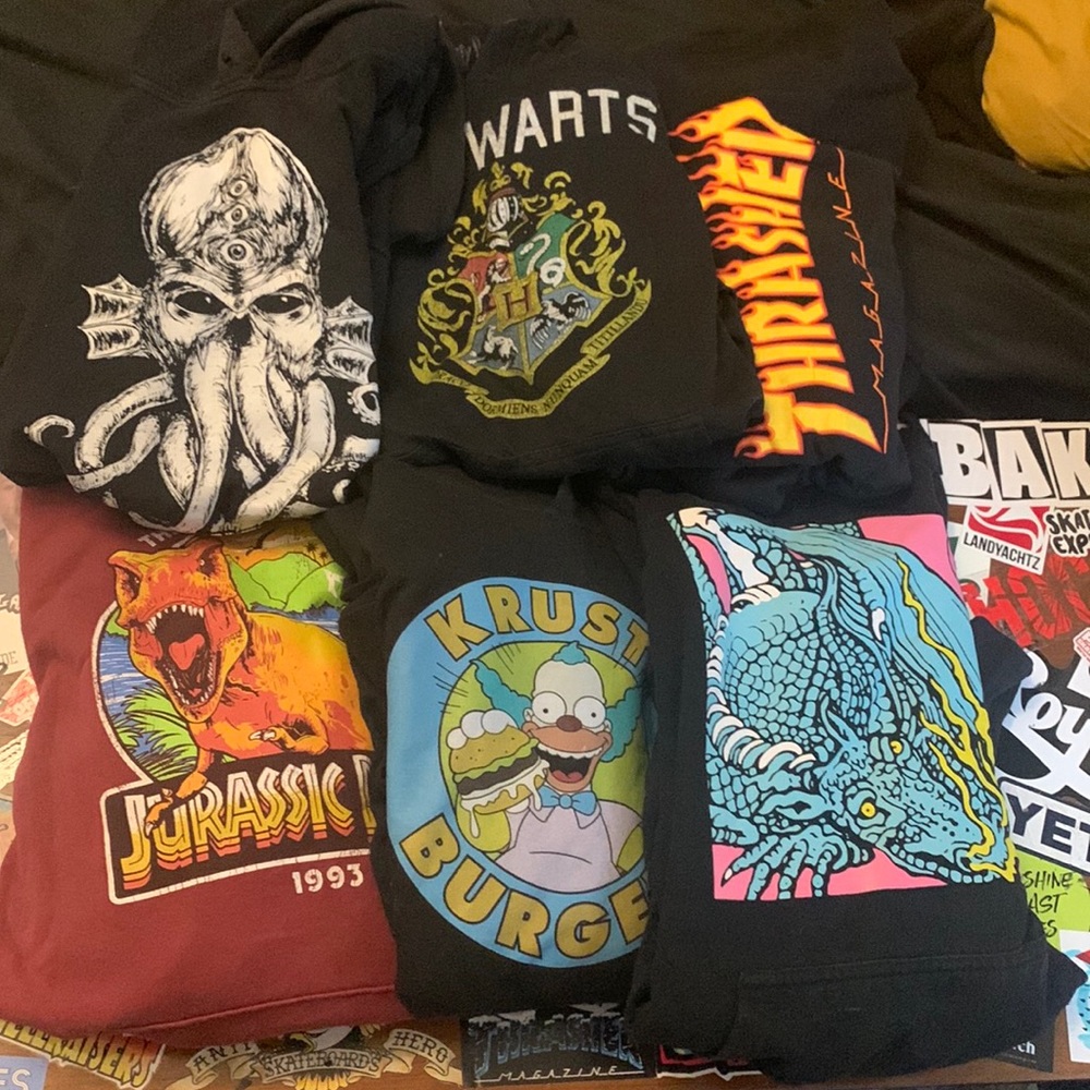 Graphic Hoodie Lot skater/band